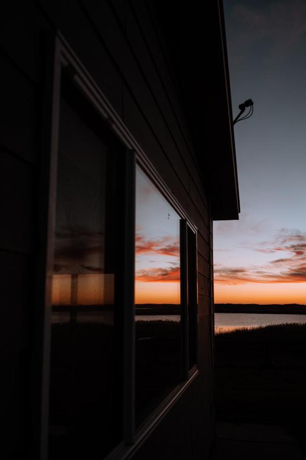 Coorong Island Retreat - Farm Stay At Pet Friendly Property Meningie Exterior photo