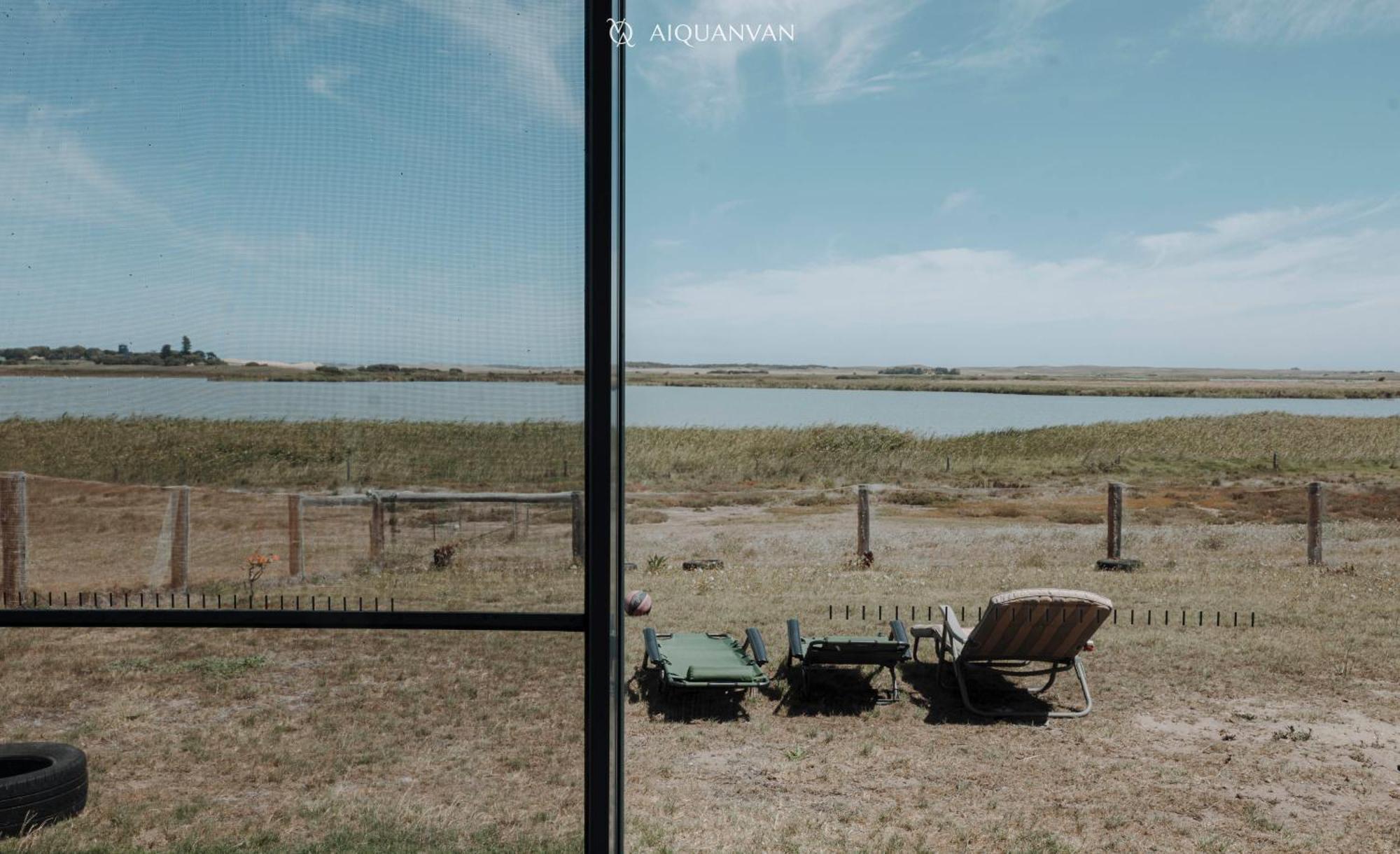 Coorong Island Retreat - Farm Stay At Pet Friendly Property Meningie Exterior photo